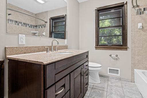 1444 McLeod St NE, Minneapolis, MN-12.jpg