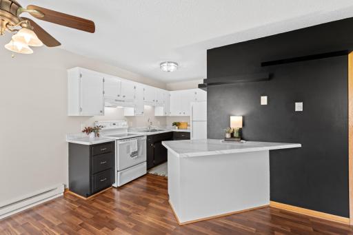 2457 Broadway Avenue S, A, Rochester, MN 55904