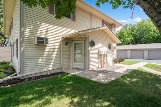 2457 Broadway Avenue S, A, Rochester, MN 55904