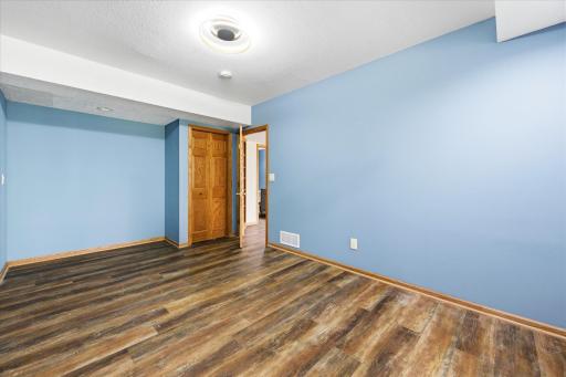 5900 Otter Ridge Circle, White Bear Lake, MN 55110