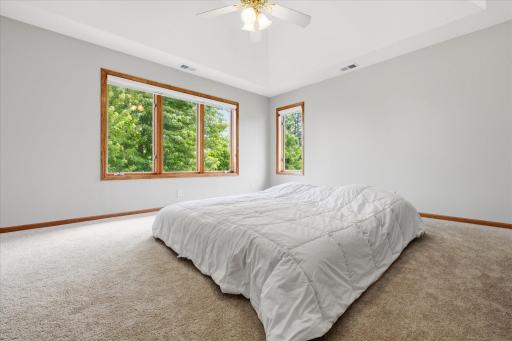5900 Otter Ridge Circle, White Bear Lake, MN 55110