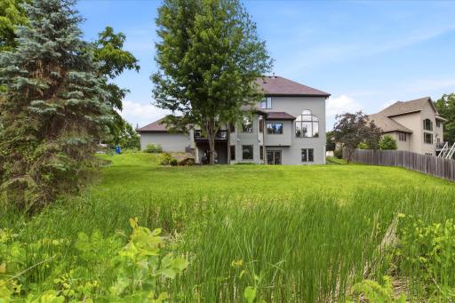 5900 Otter Ridge Circle, White Bear Lake, MN 55110