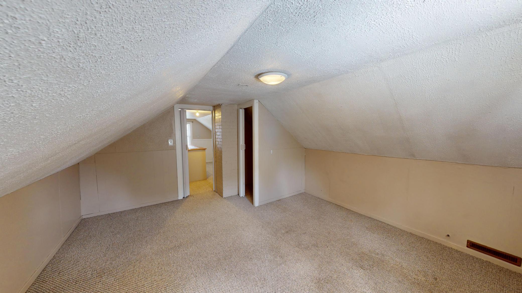 Upper bedroom