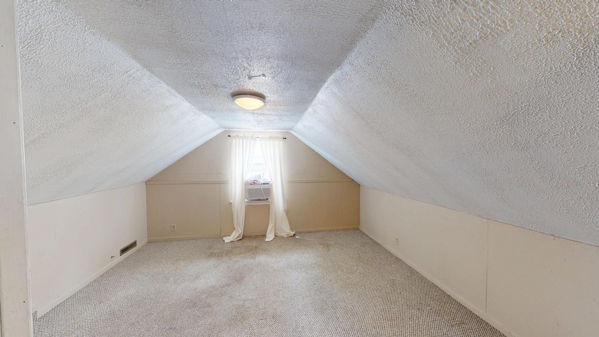 Upper bedroom