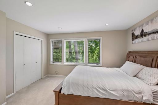 12001 Hilloway Road W, Minnetonka, MN 55305
