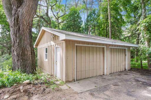 12001 Hilloway Road W, Minnetonka, MN 55305