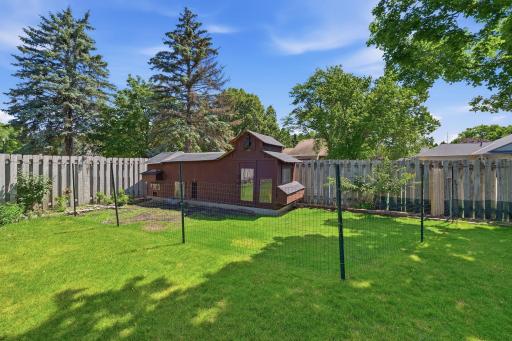 1725 129th Lane NW, Minneapolis, MN 55448