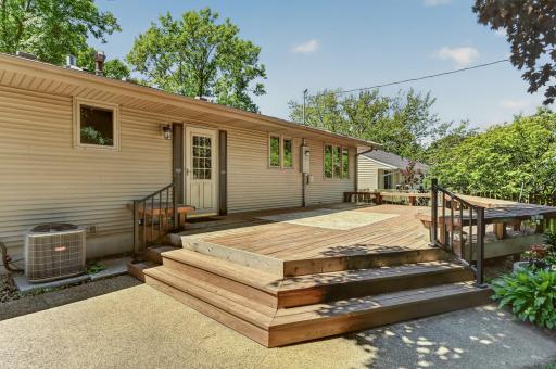 523 21st Street NE, Rochester, MN 55906