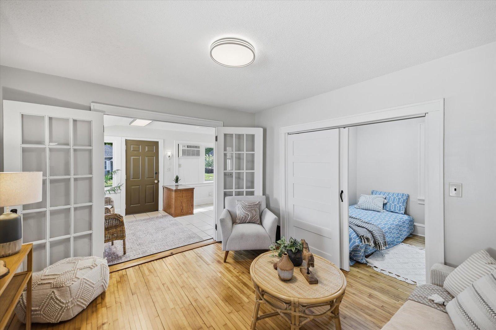 Property photo for 1015 Kruse Street, Saint Paul, MN 55118
