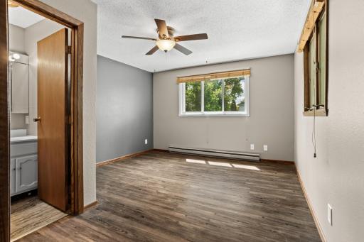 901 8th Avenue N, 201, Fargo, ND 58102