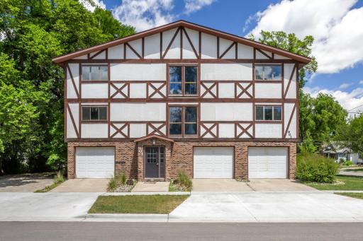 901 8th Avenue N, 201, Fargo, ND 58102