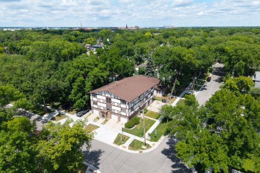901 8th Avenue N, 201, Fargo, ND 58102