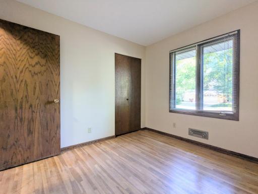 Woodbury, MN 55125