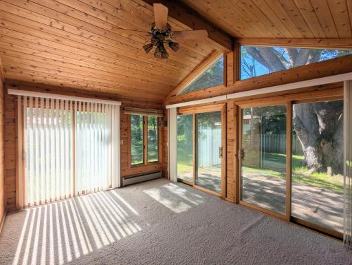Woodbury, MN 55125