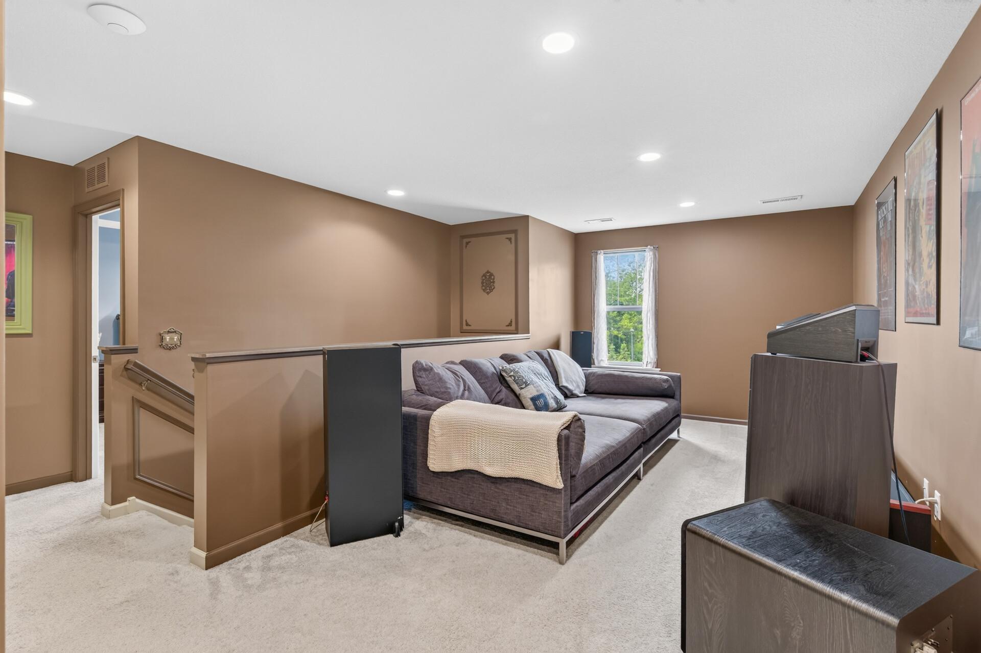 Upper level loft