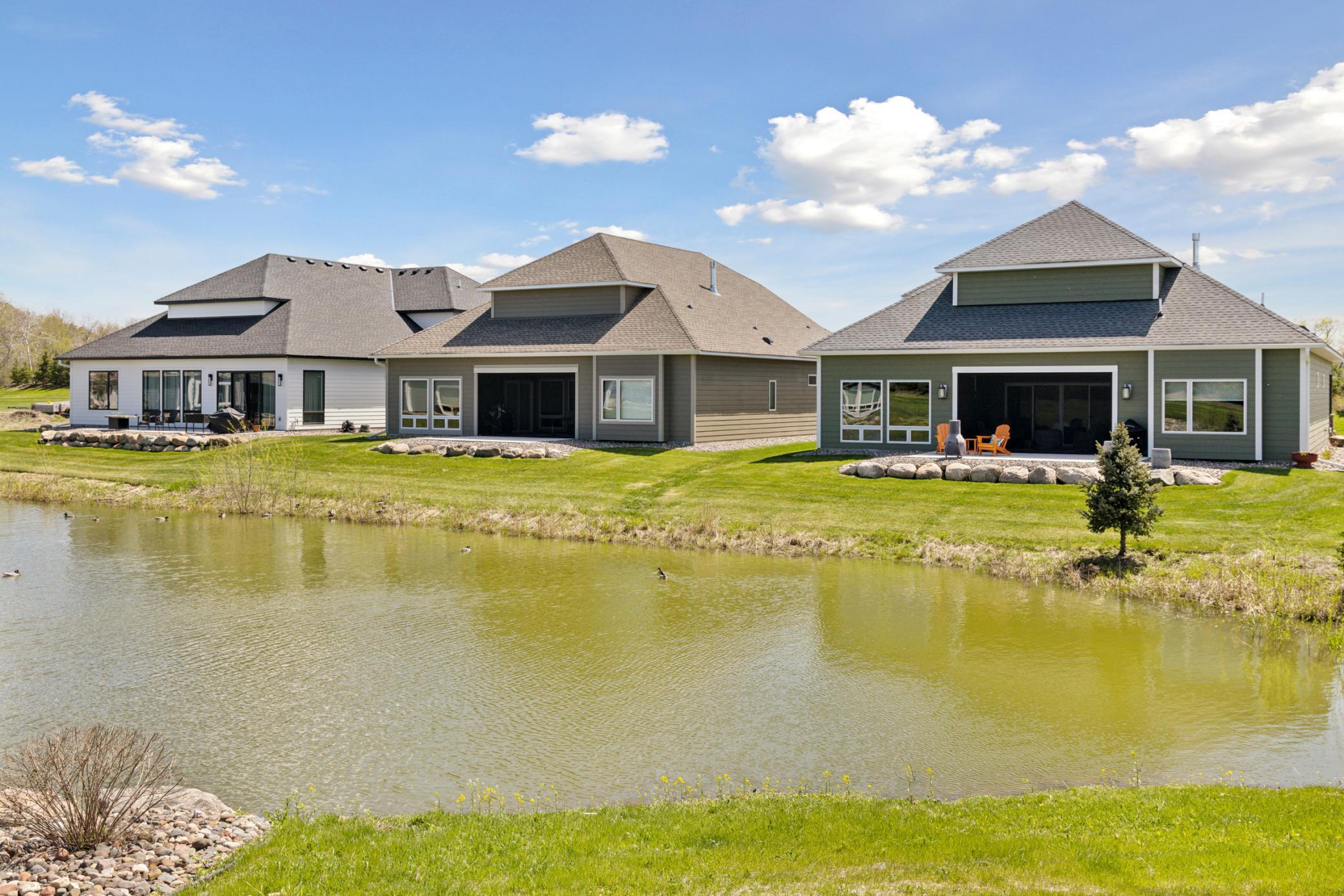 Paulson Construction_110th Court Northeast_Neighborhood_012.jpg