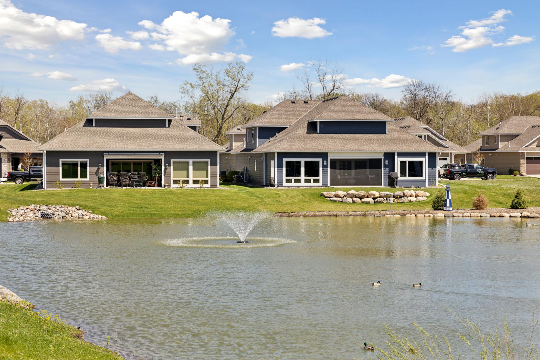 Paulson Construction_110th Court Northeast_Neighborhood_016.jpg