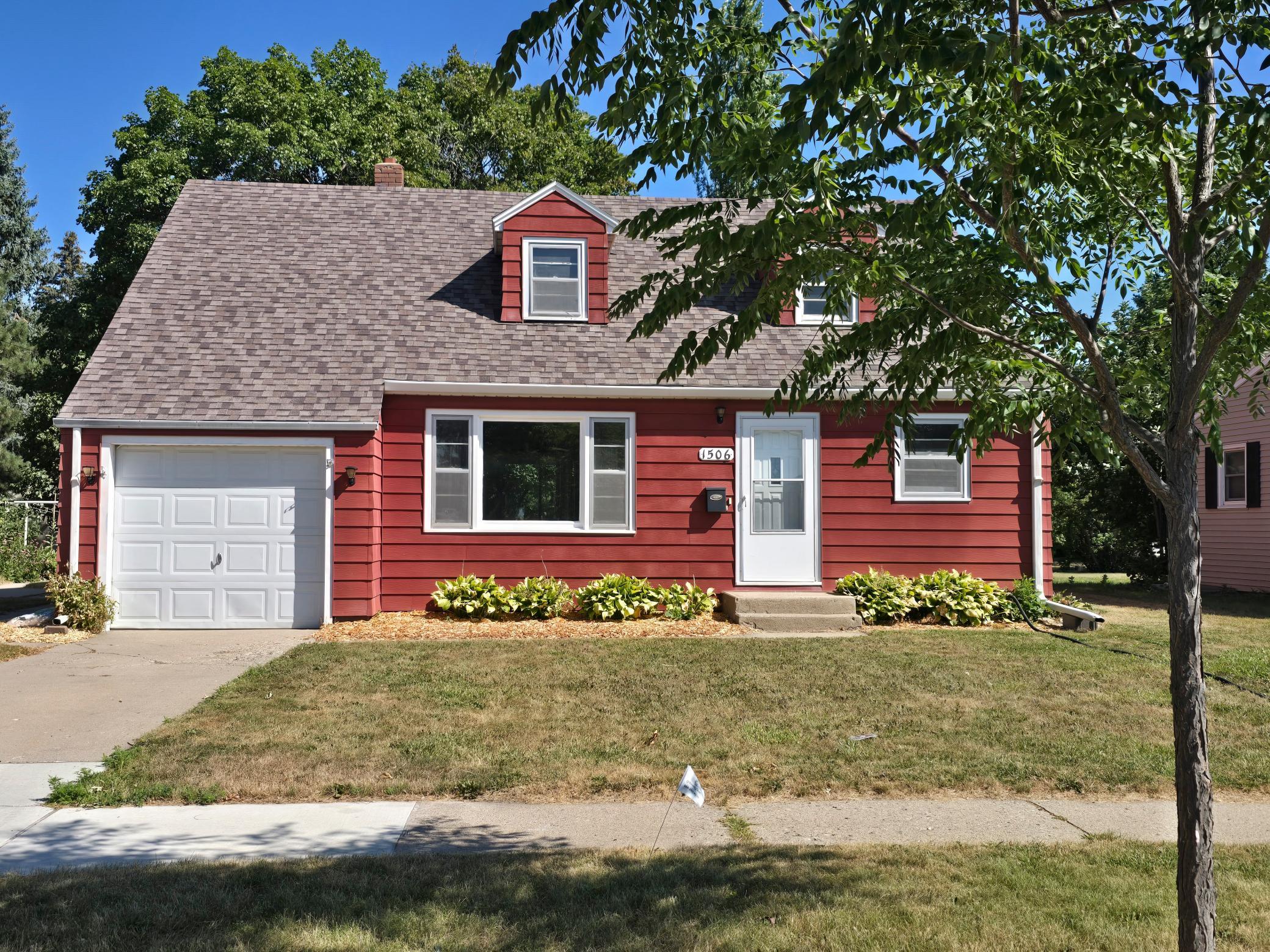 Property photo for 1506 10TH Avenue S, Moorhead, MN 56560