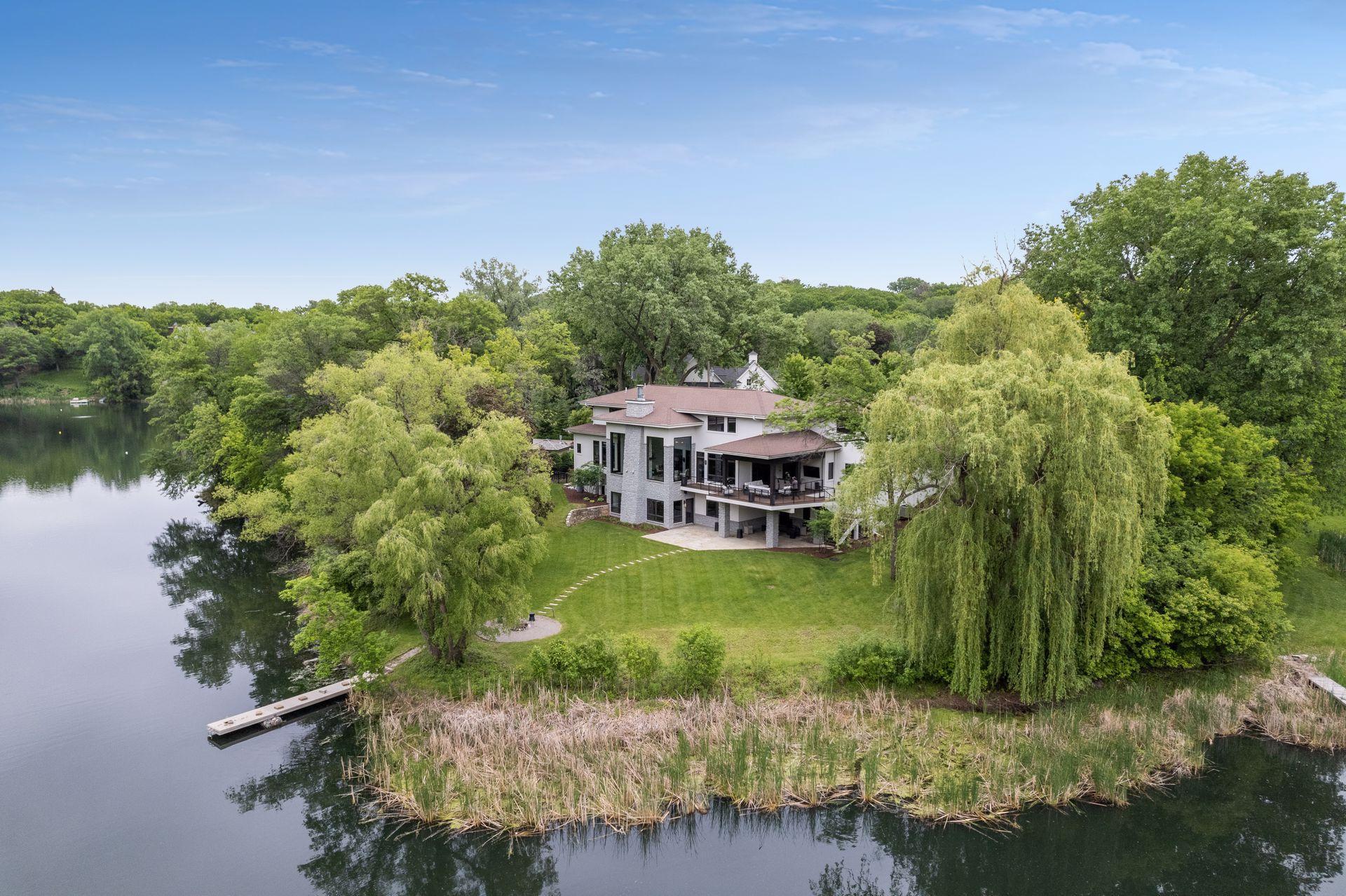 Lakeside Living