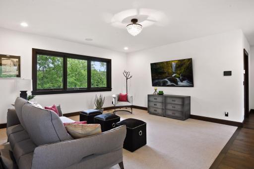 Upper Level Lounge