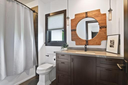 Bedroom 3 Bath