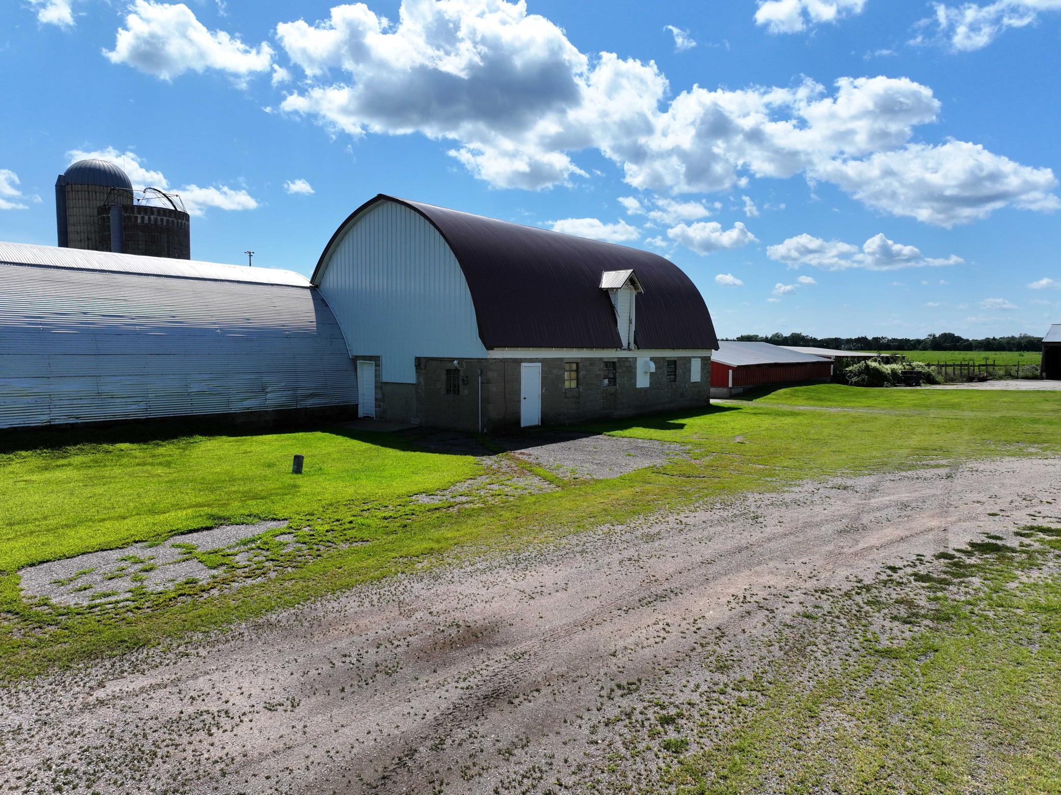 The barn