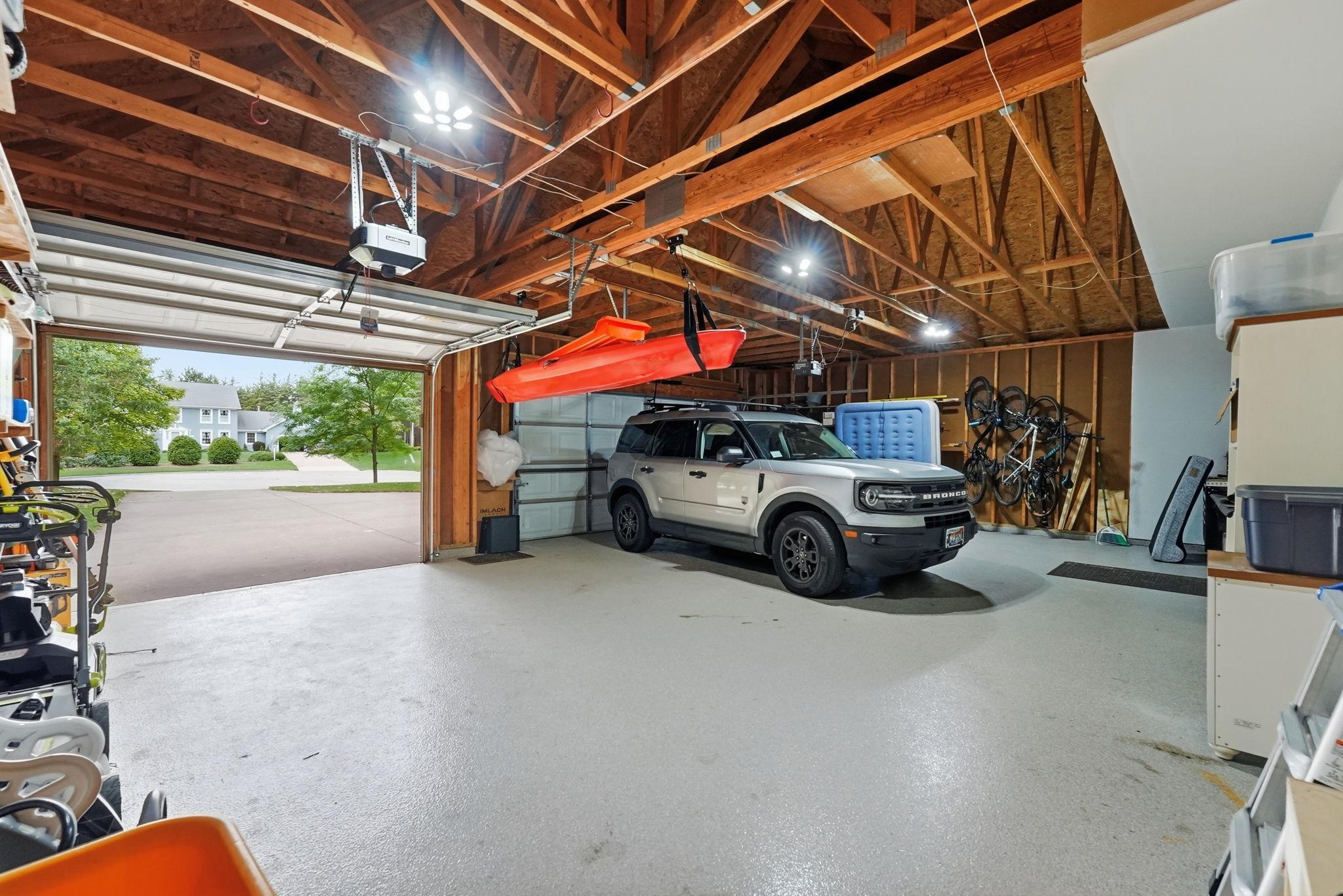 Clean 3 car garage!