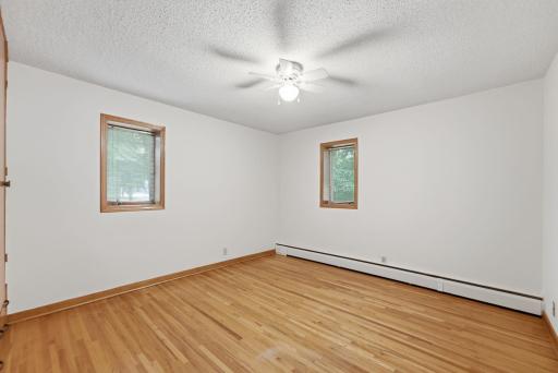 309 5th Avenue SE, Melrose, MN 56352