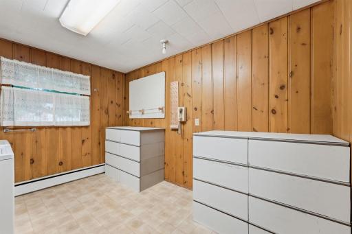 309 5th Avenue SE, Melrose, MN 56352