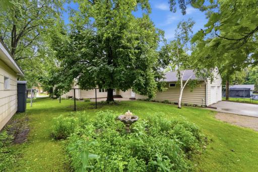 309 5th Avenue SE, Melrose, MN 56352
