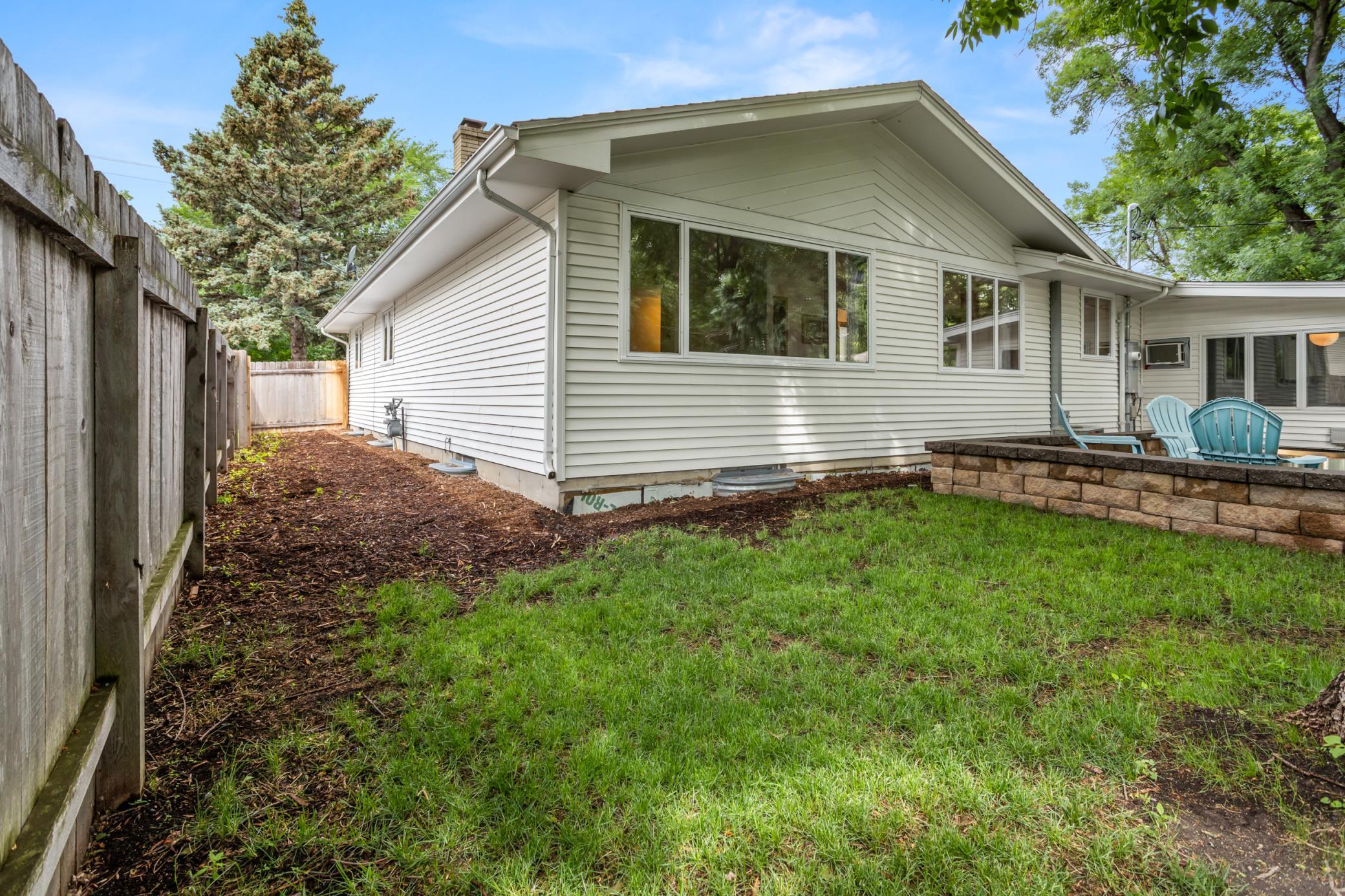 2509 Elm St N Fargo