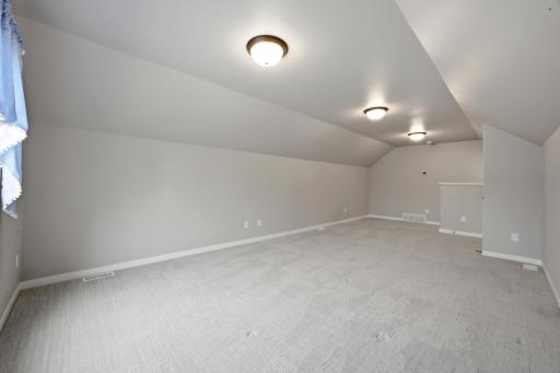 4881 Bluebell Loop S, Fargo, ND 58104