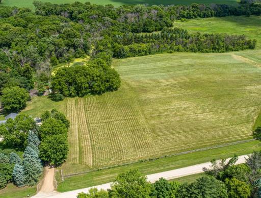 -XXXX Aberdeen Trail, Northfield, MN 55057