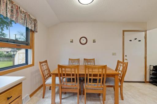 2409 Gunflint Trail, Minneapolis, MN 55444