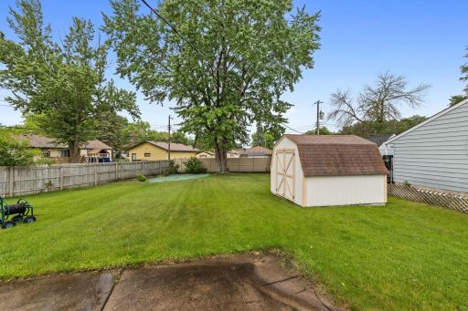 2409 Gunflint Trail, Minneapolis, MN 55444