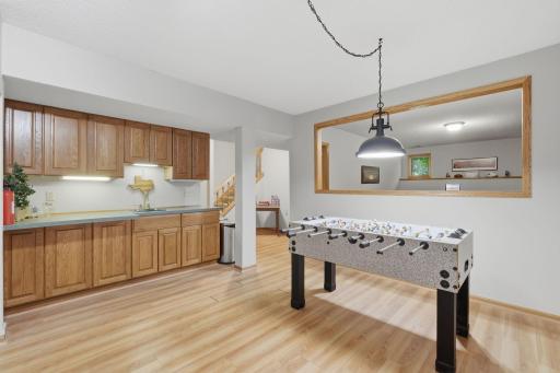 1364 Chatterton Court, Saint Paul, MN 55123