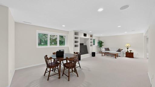 1157 Taro Lane SW, Rochester, MN 55902