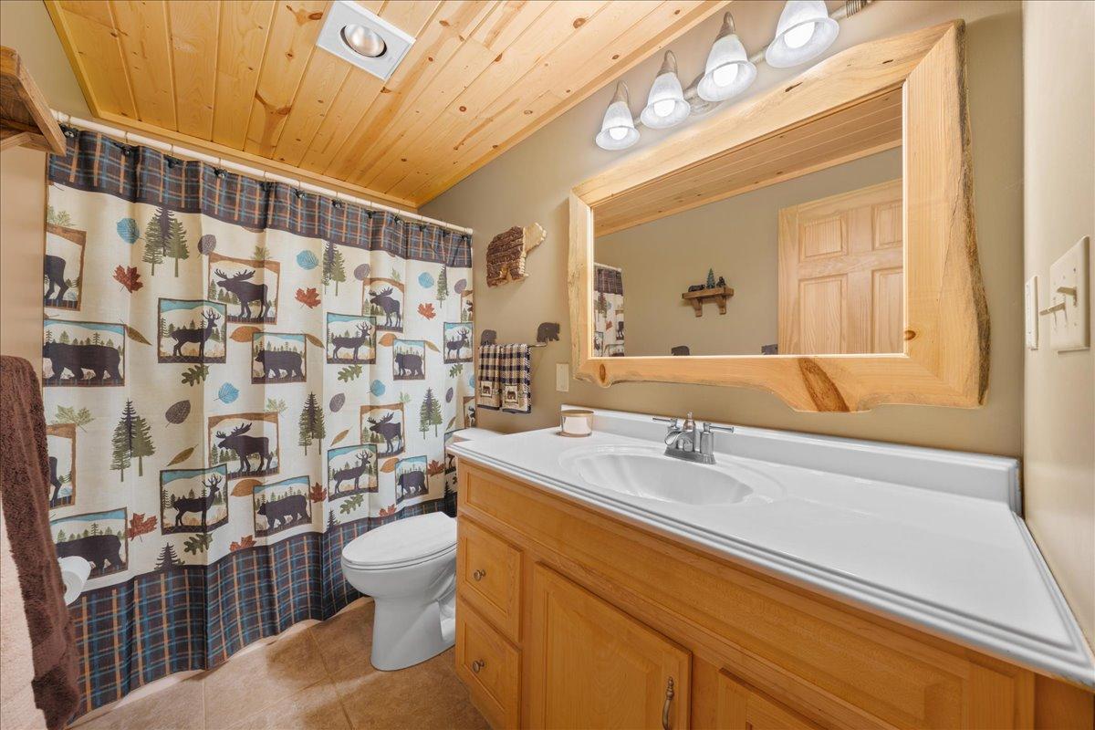 Main floor bathroom