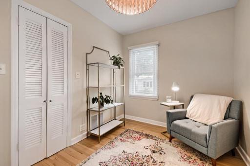 3044 Idaho Ave S - MLS Sized - 009 - 09 Family Room.jpg