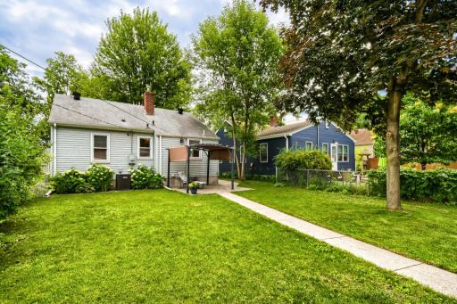 3044 Idaho Ave S - MLS Sized - 021 - 21 Exterior Rear.jpg