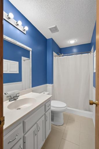 8725 Queens Gardens, Brooklyn Park, MN 55443