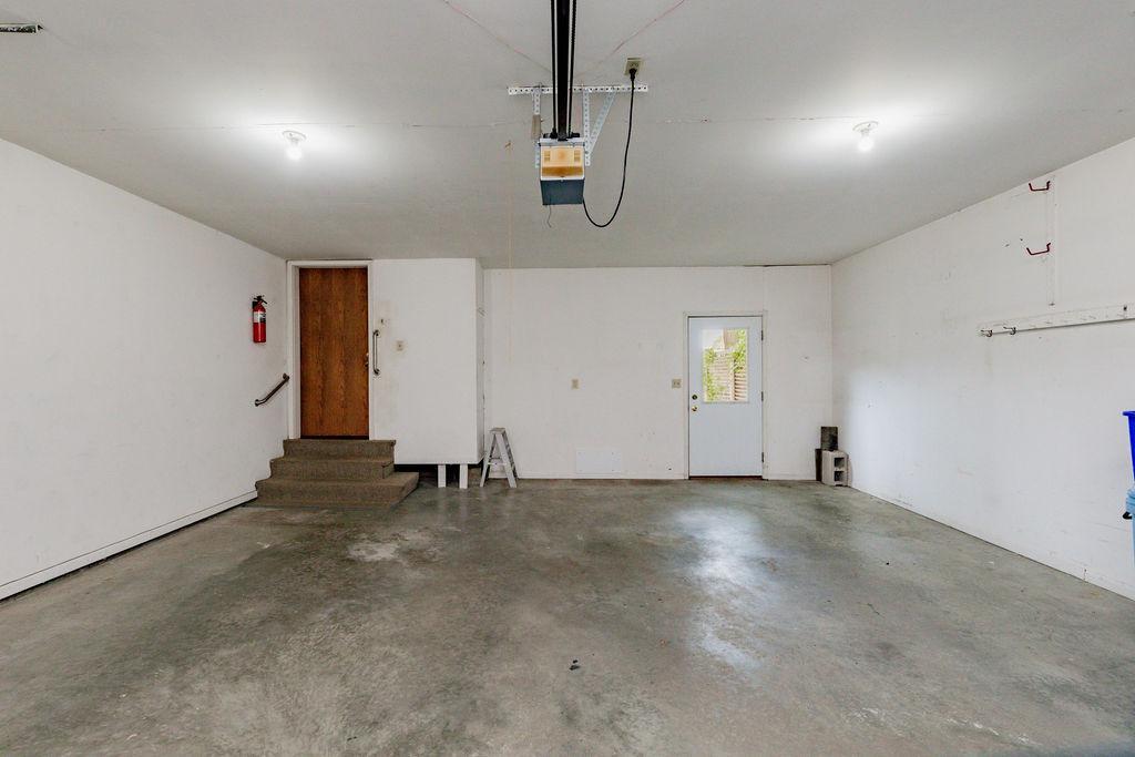 2536University(37of46).jpg