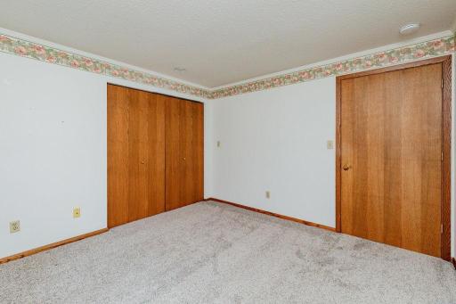 2536 University Drive S, D, Fargo, ND 58103