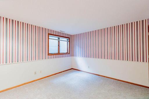 2536 University Drive S, D, Fargo, ND 58103