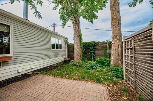 2536 University Drive S, D, Fargo, ND 58103