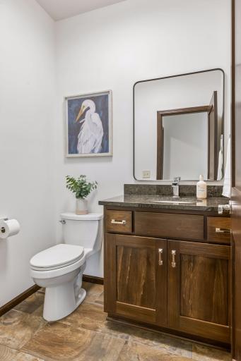 5 Deerwood Lane N, Minneapolis, MN 55441