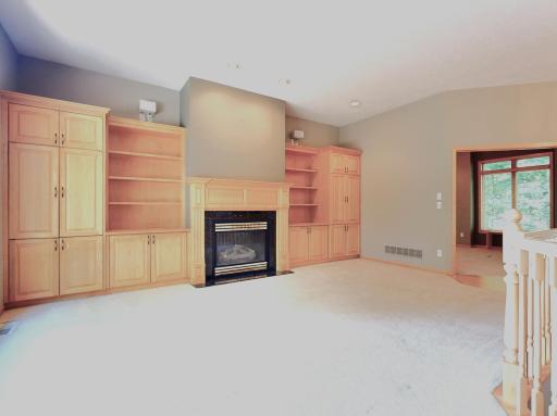 578 92nd Street NW, Buffalo, MN 55313