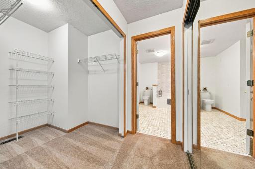 1907 111th Avenue NE, Minneapolis, MN 55449