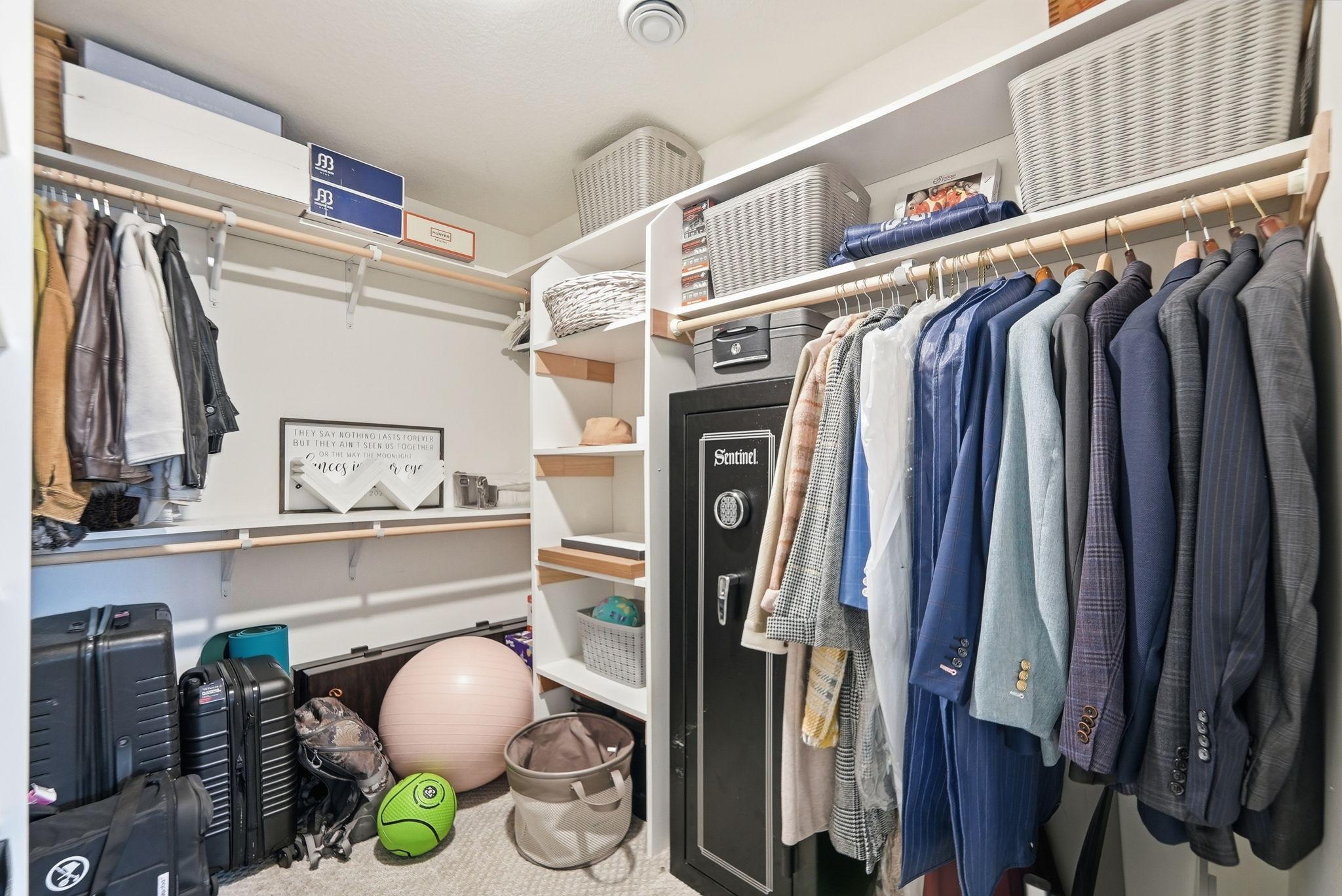 Large Walk-in Closets