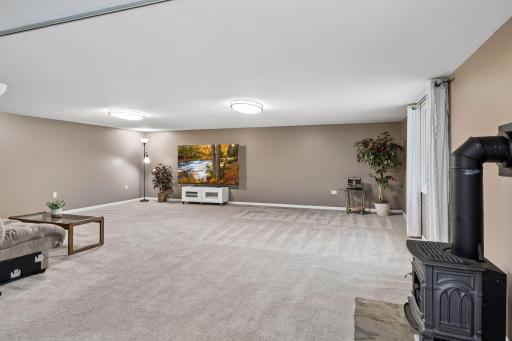 5616 W 78th Street, Minneapolis, MN 55439